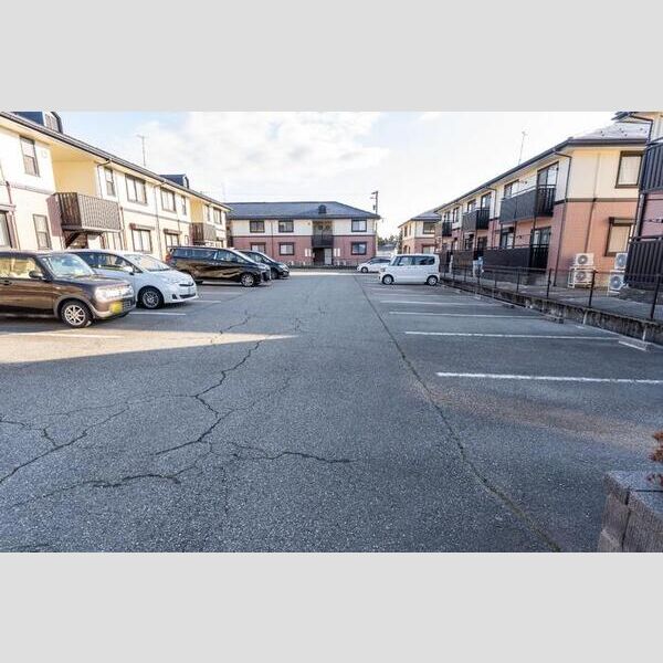 駐車場 (駐車場)