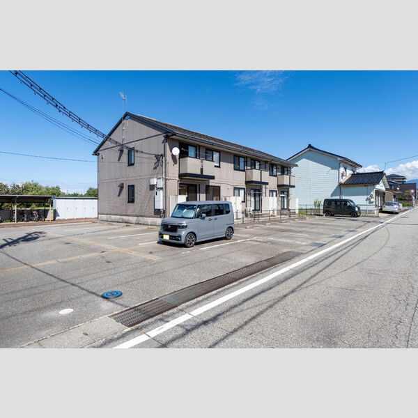 駐車場 (駐車場)
