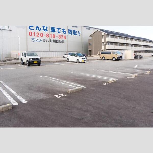 駐車場 (駐車場)