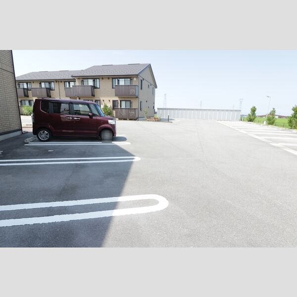 駐車場 (駐車場)