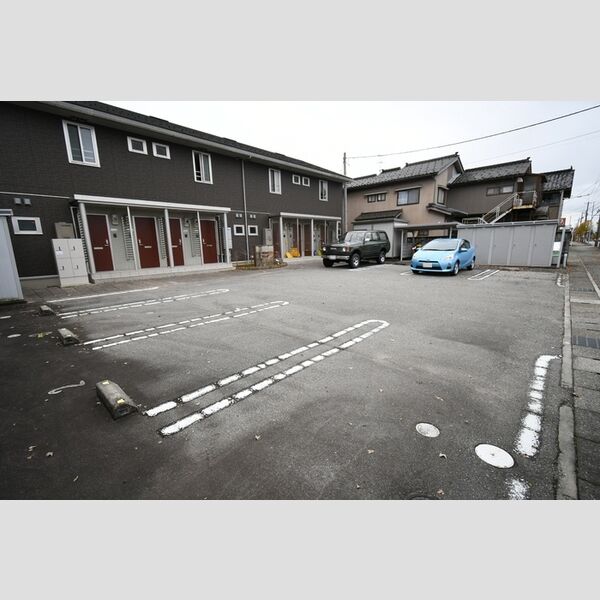 駐車場 (駐車場)