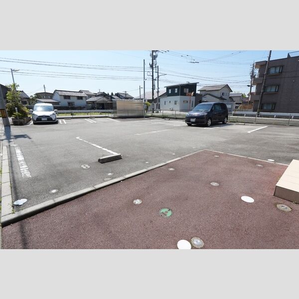 駐車場 (駐車場)