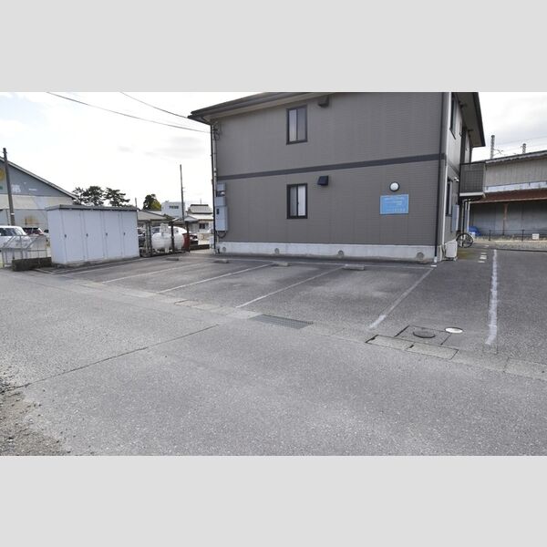 駐車場 (駐車場)