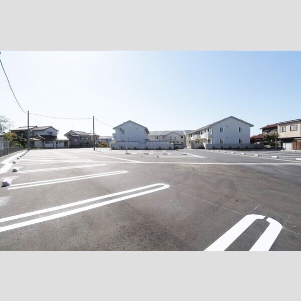 駐車場 (駐車場)