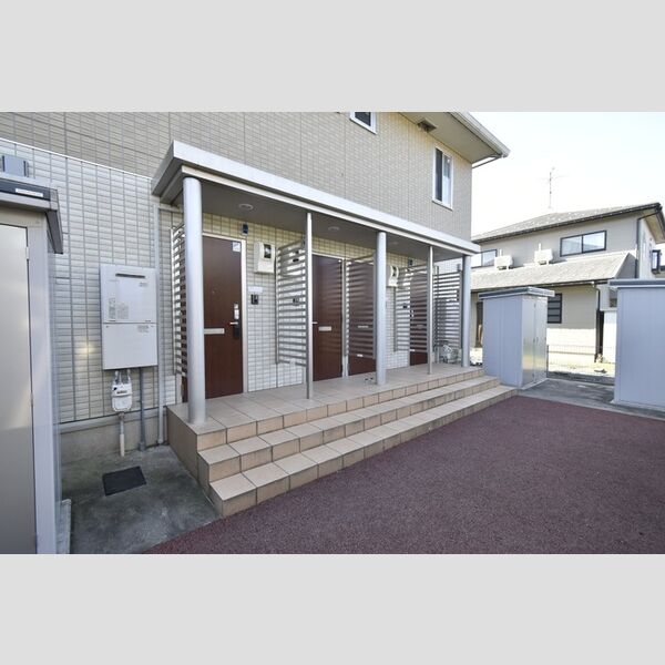 エントランス (エントランス)