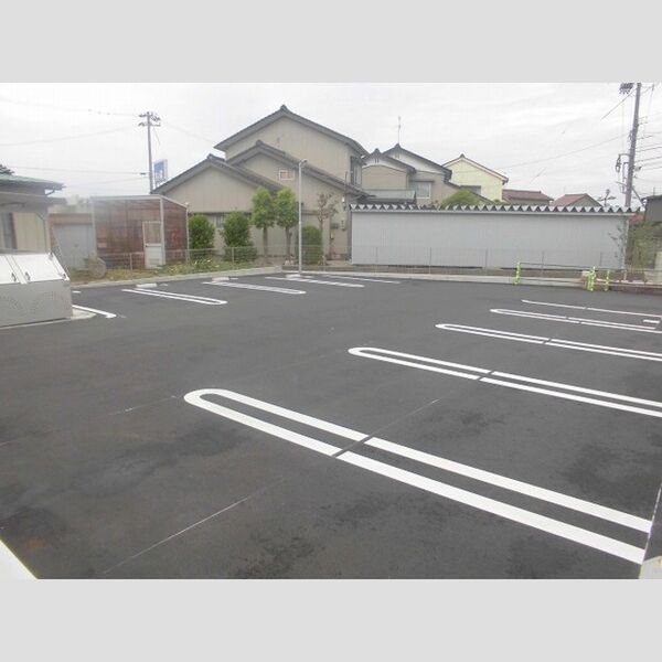 駐車場 (駐車場)