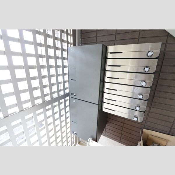 現地周辺 (宅配BOX他)