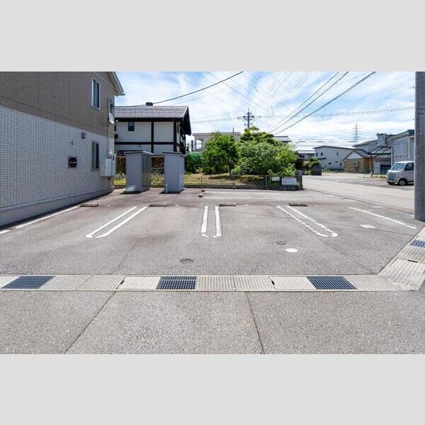 駐車場 (駐車場)