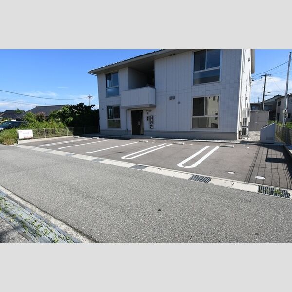 駐車場 (駐車場)