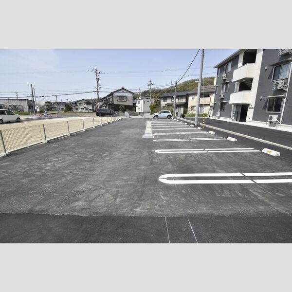 駐車場 (駐車場)