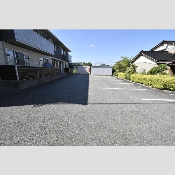 駐車場 (駐車場)