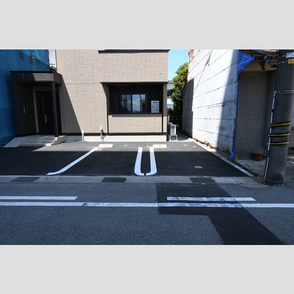 駐車場 (駐車場)