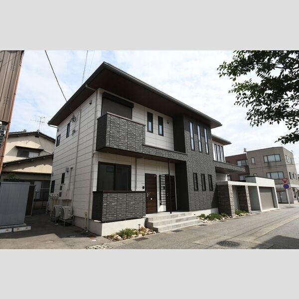 建物外観 (建物外観)