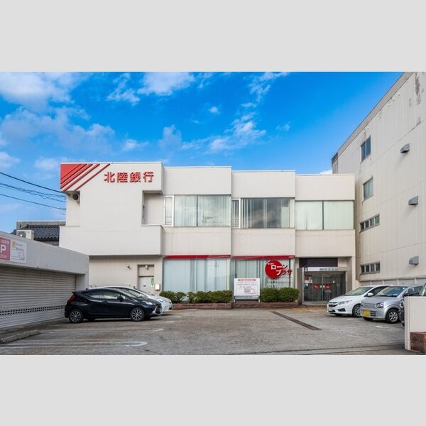 現地周辺 (北陸銀行滑川支店まで2300m)