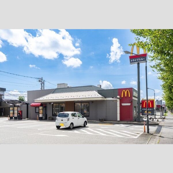 現地周辺 (マクドナルド富山空港通り店まで472m)