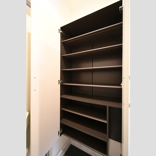 その他 (102・シューズボックス)