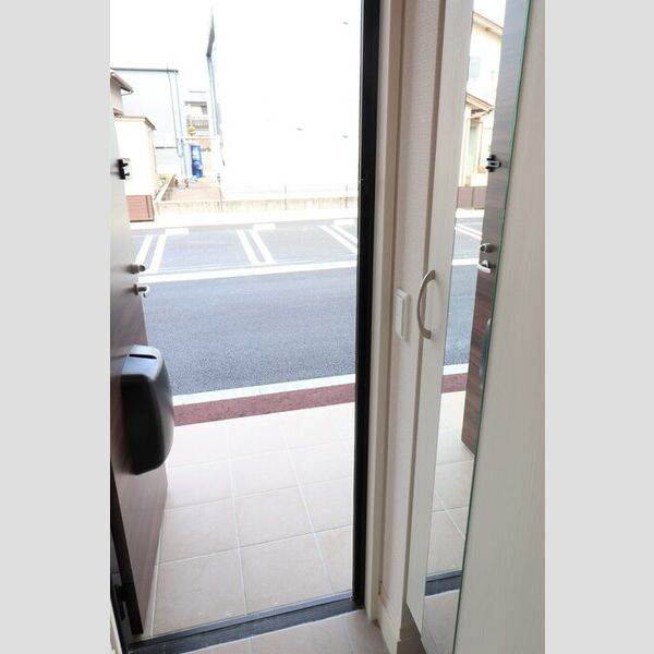 玄関 (206　玄関)