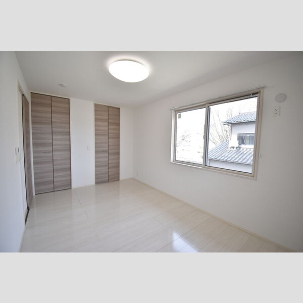 その他 (201・洋室)