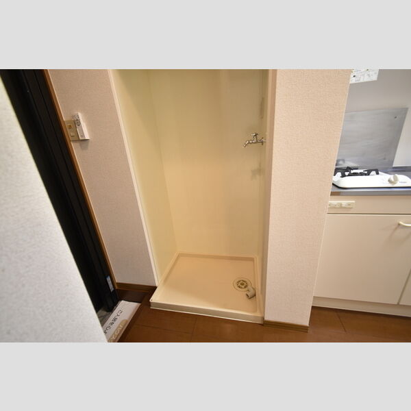 その他 (106・洗濯機置場)
