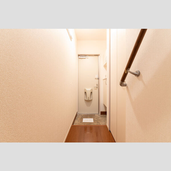 玄関 (玄関)