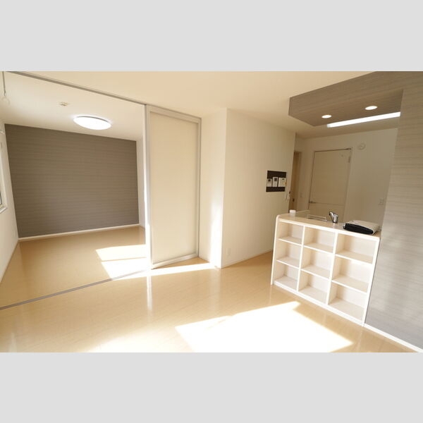 居室・リビング (LDK+洋室)