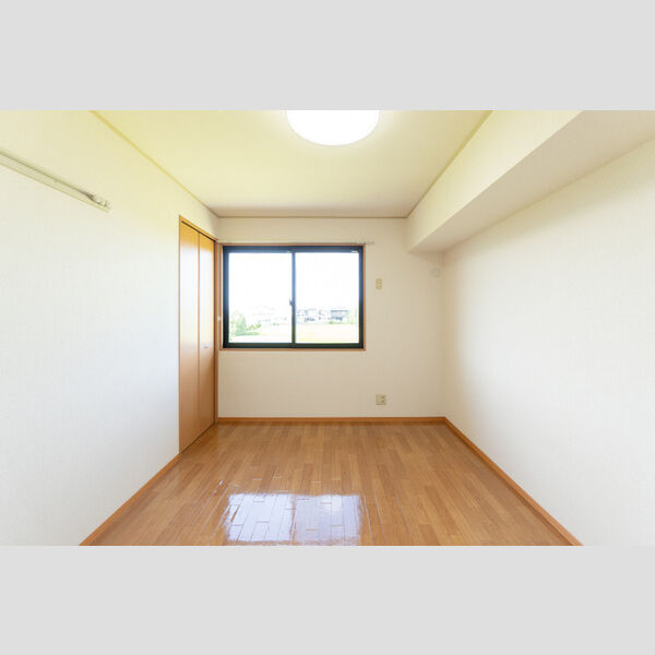 その他 (洋室)