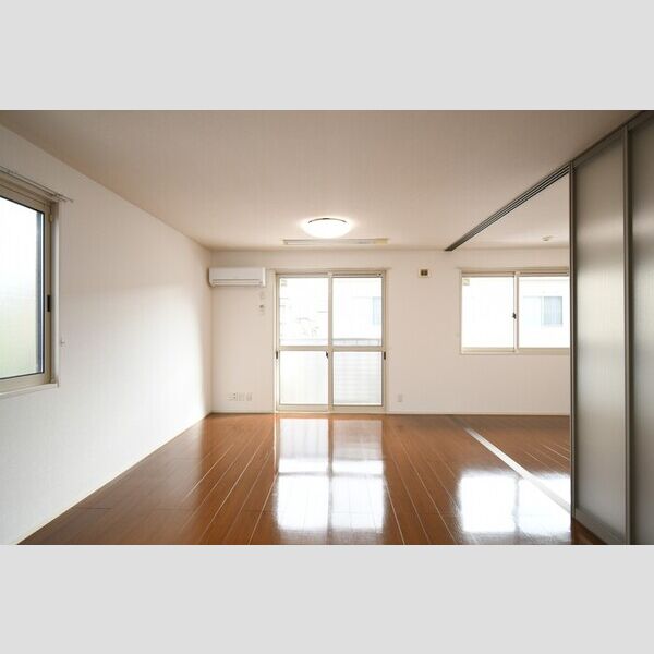 居室・リビング (203・LDK)