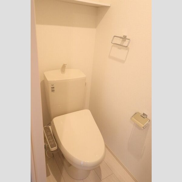 トイレ (105 トイレ)