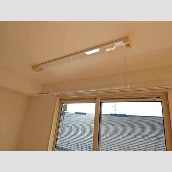 その他 (202・室内物干し)