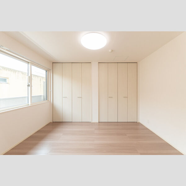 その他 (洋室)
