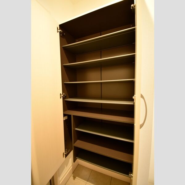 その他 (106・シューズボックス)