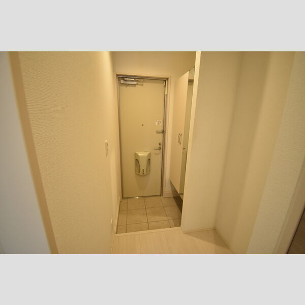 玄関 (106・玄関)