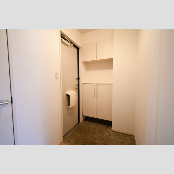 玄関 (103・玄関)