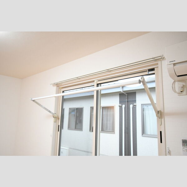 その他 (A203・洋室室内物干)