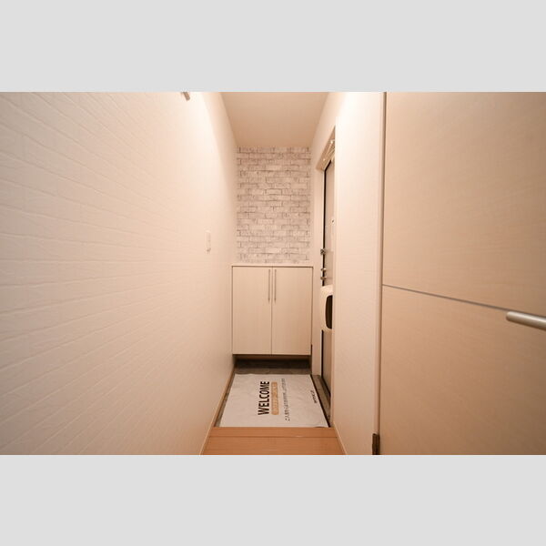 玄関 (A203・玄関)