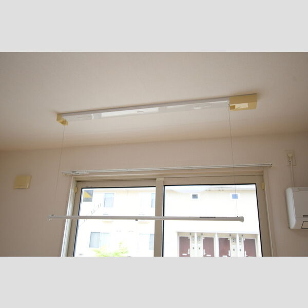 その他 (Ⅰ102・室内物干し)