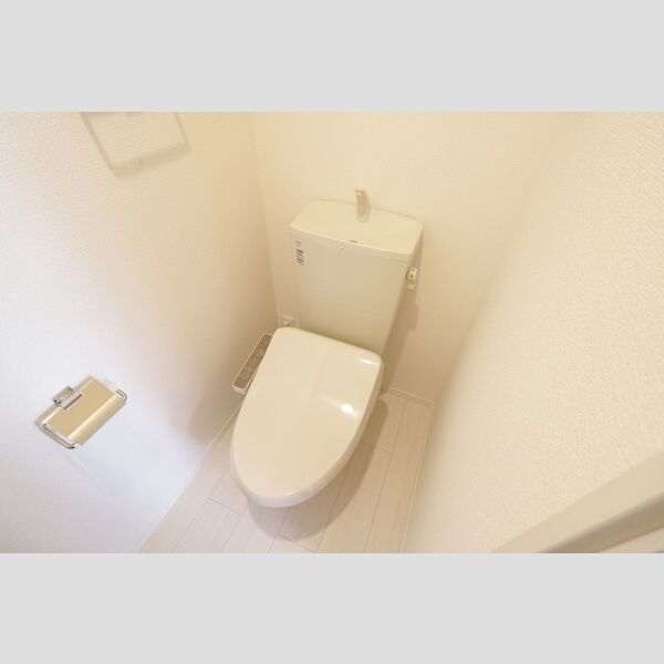 トイレ (201・トイレ)