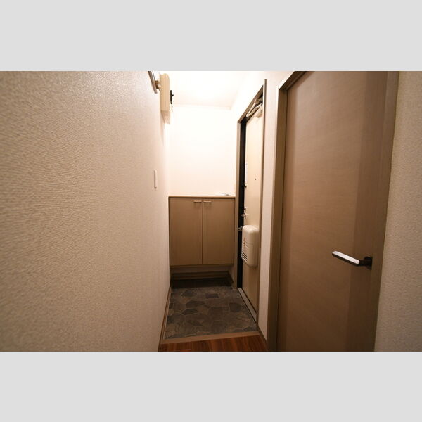 玄関 (A202・玄関)