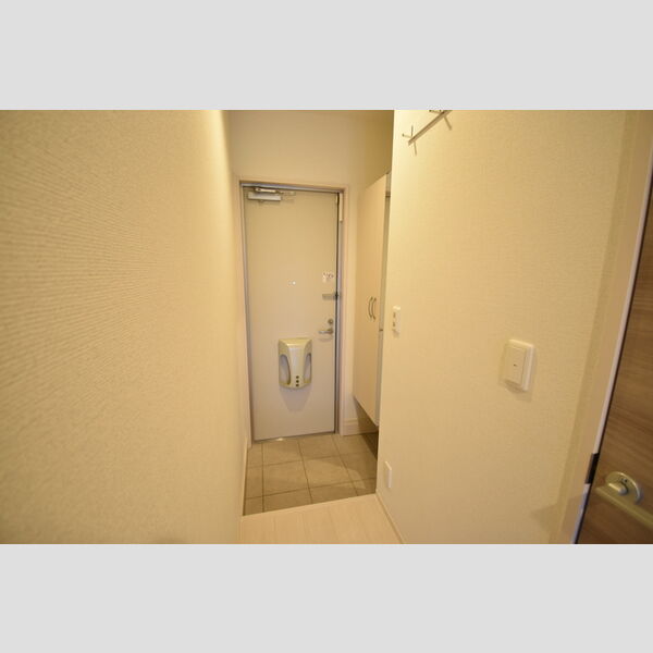 玄関 (103・玄関)