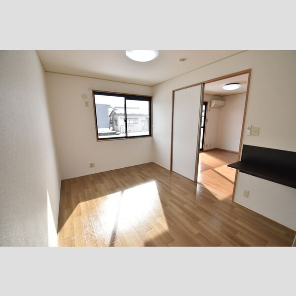 その他 (103・LDK横洋室)