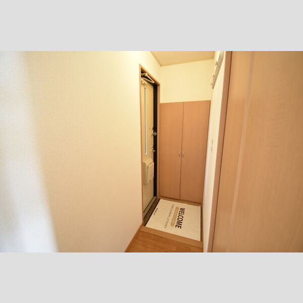 玄関 (103・玄関)