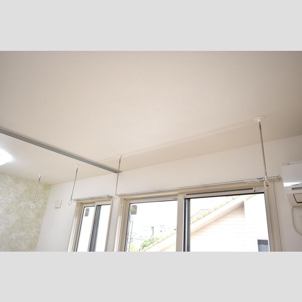 その他 (202・室内物干し金具)