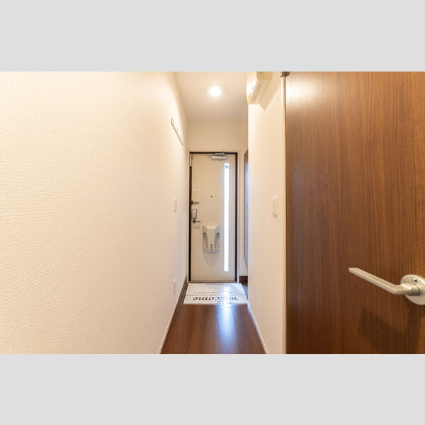 玄関 (玄関)