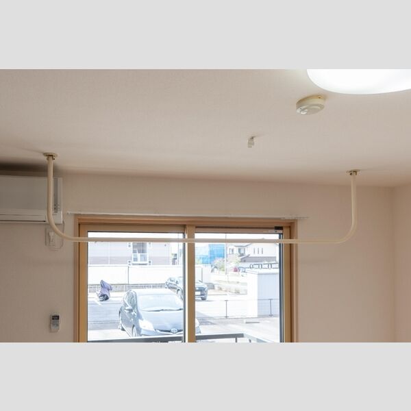 その他 (室内物干)