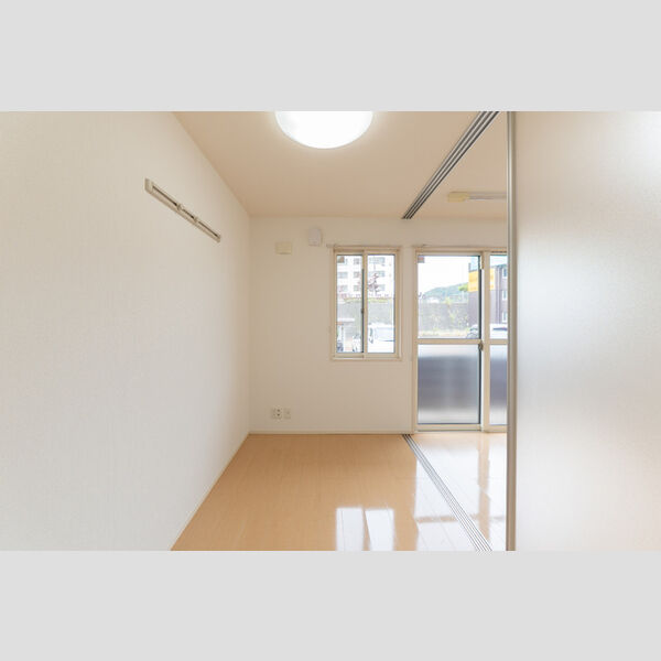 その他 (洋室)
