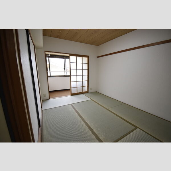 その他 (203・和室)