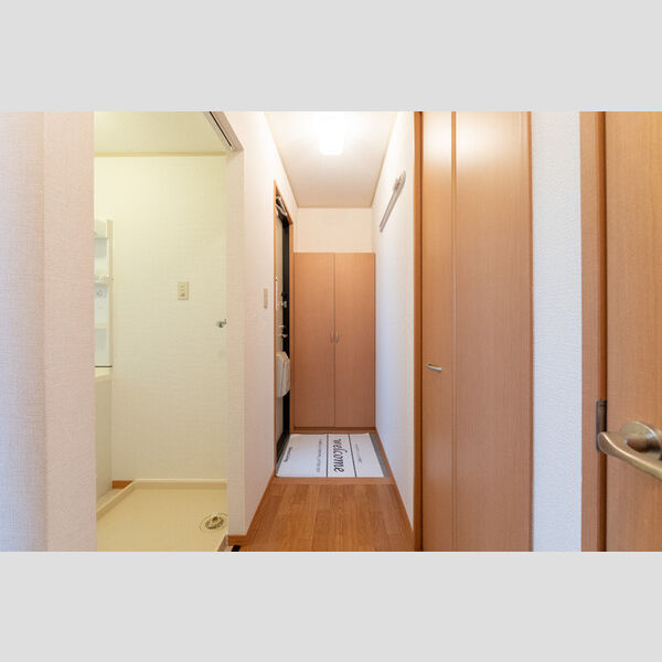 玄関 (玄関)