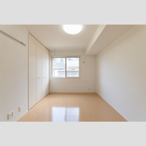その他 (洋室)