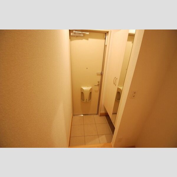 玄関 (201　玄関)