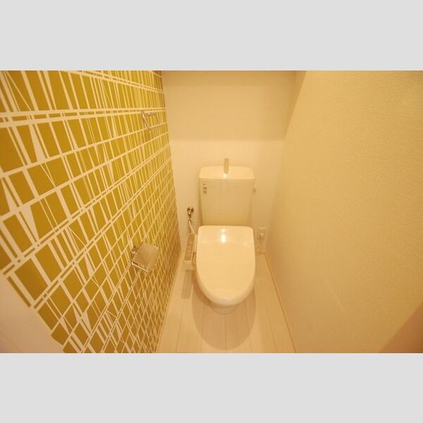 トイレ (201　温水洗浄便座)